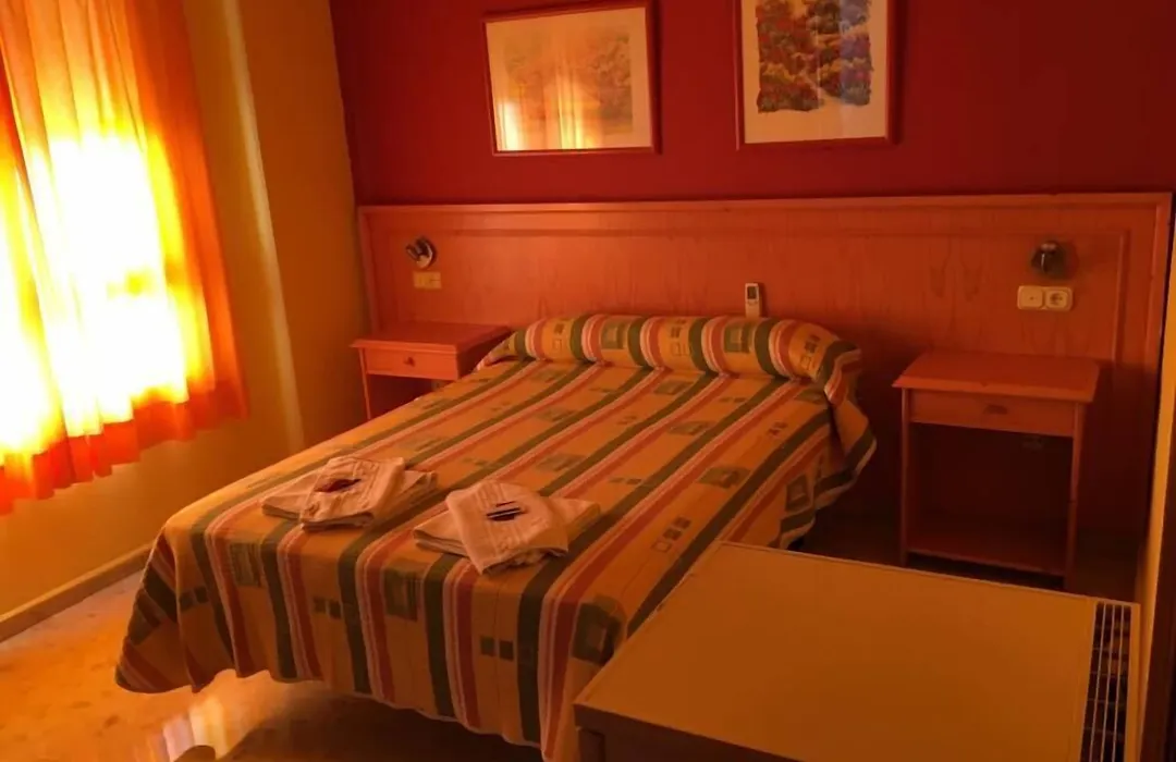 Hostal Carlos III-1